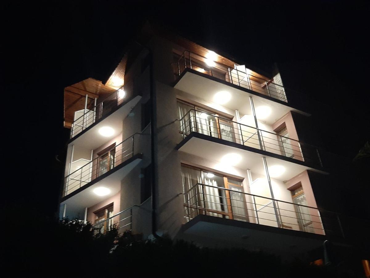 Family Hotel Favourite Obzor Exteriör bild